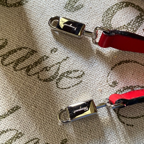 Vintage Salvatore Ferragamo red Italian leather handbag - Picture 6 of 16